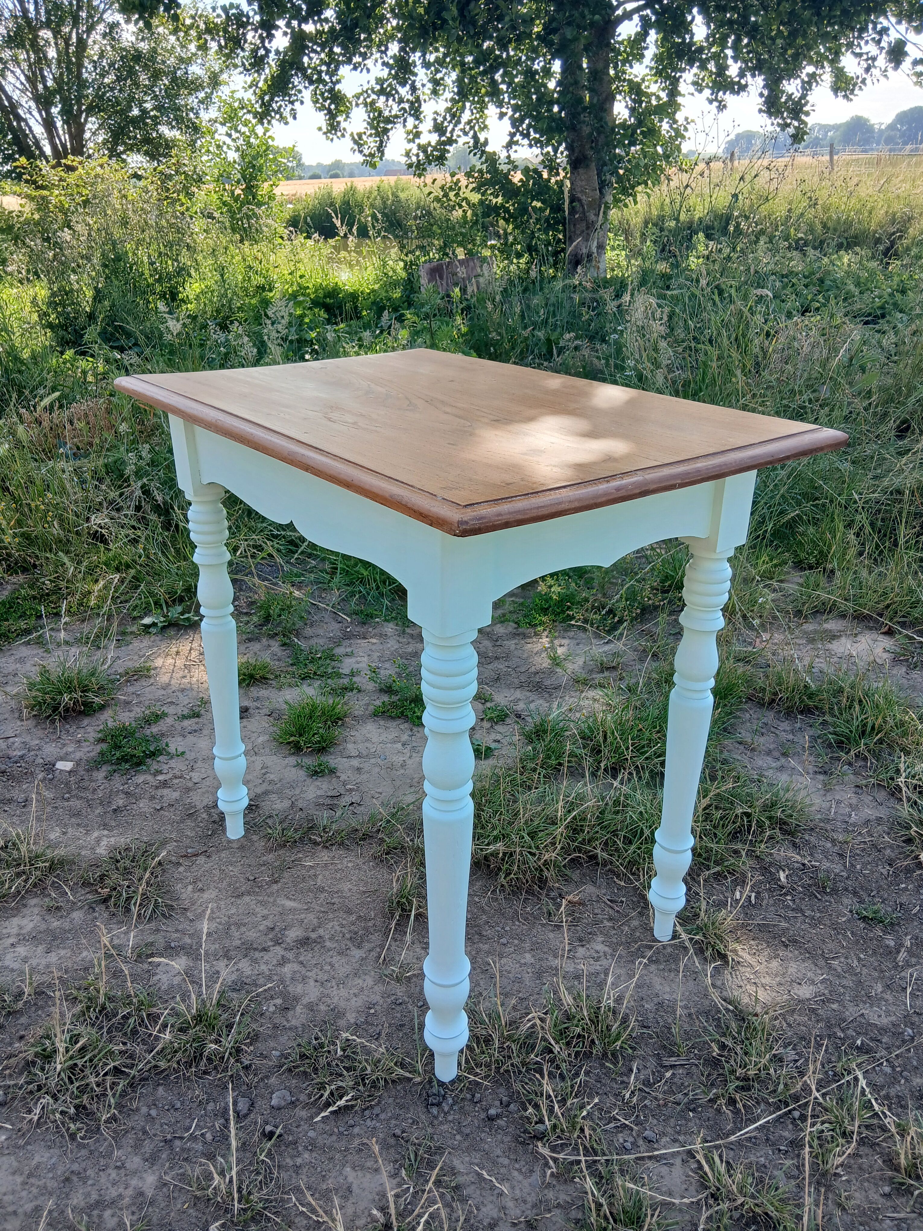 Table ancienne