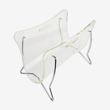 Plexiglas magazine holder