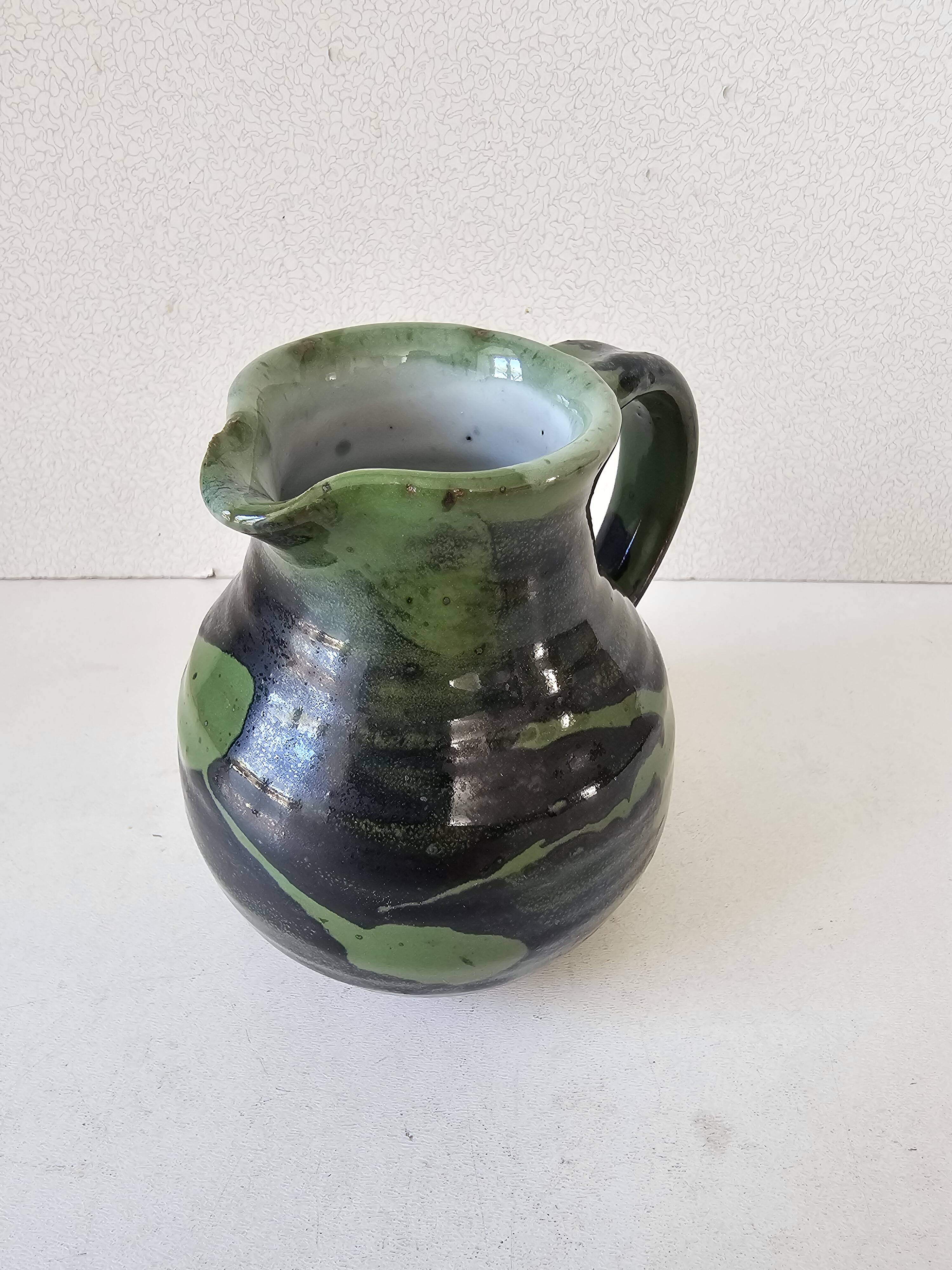 Ceramic milk jug Signed Sylvie Wlotkowski Saint Père