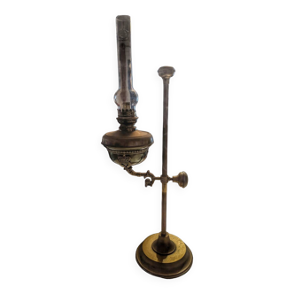 Student oil lamp