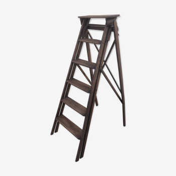 Library stepladder