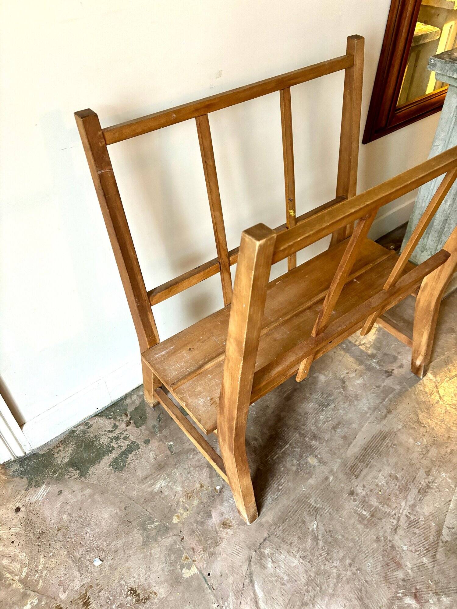 Wooden drawing board holder