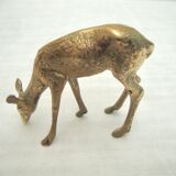 Duo doe and brass deer