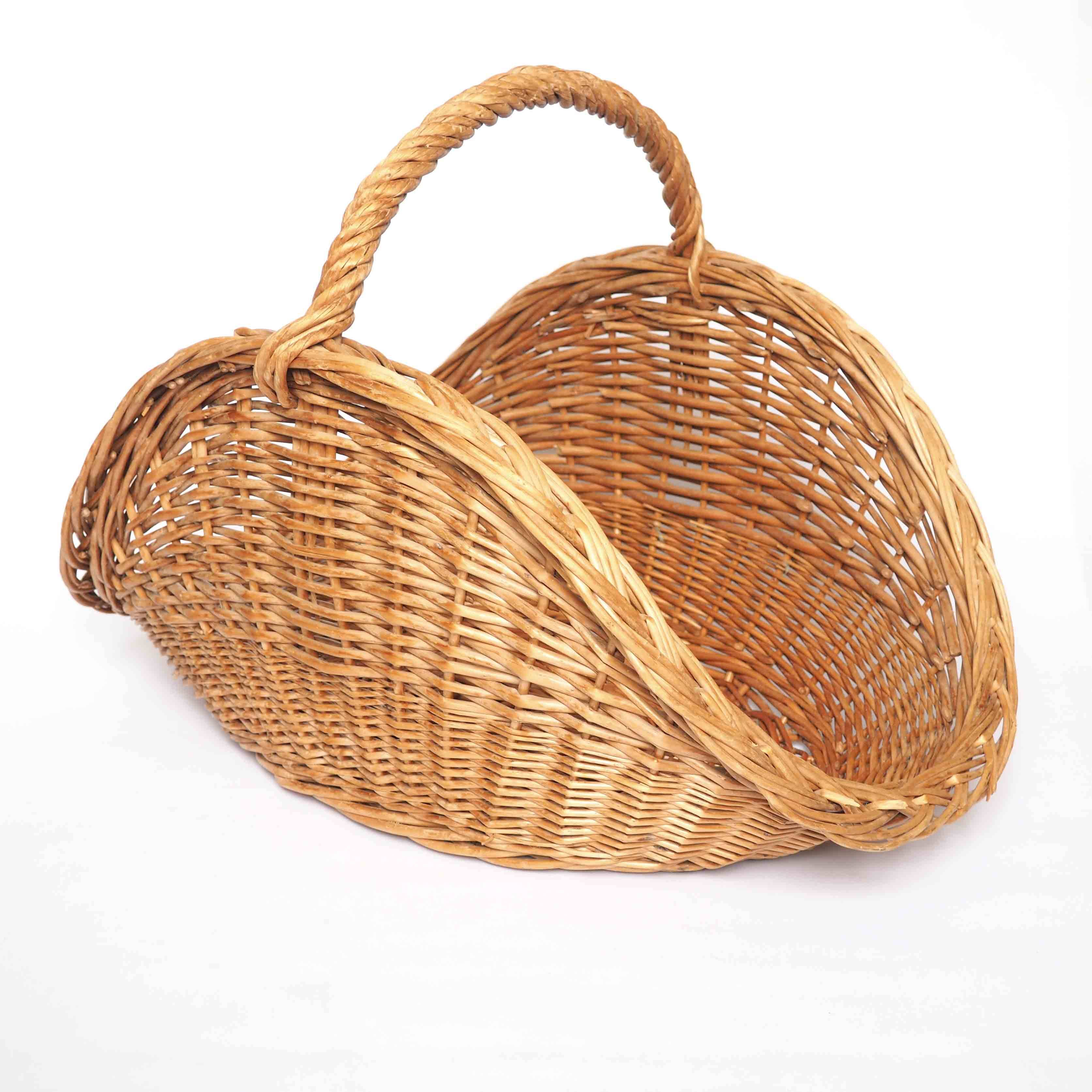 Light rattan log basket