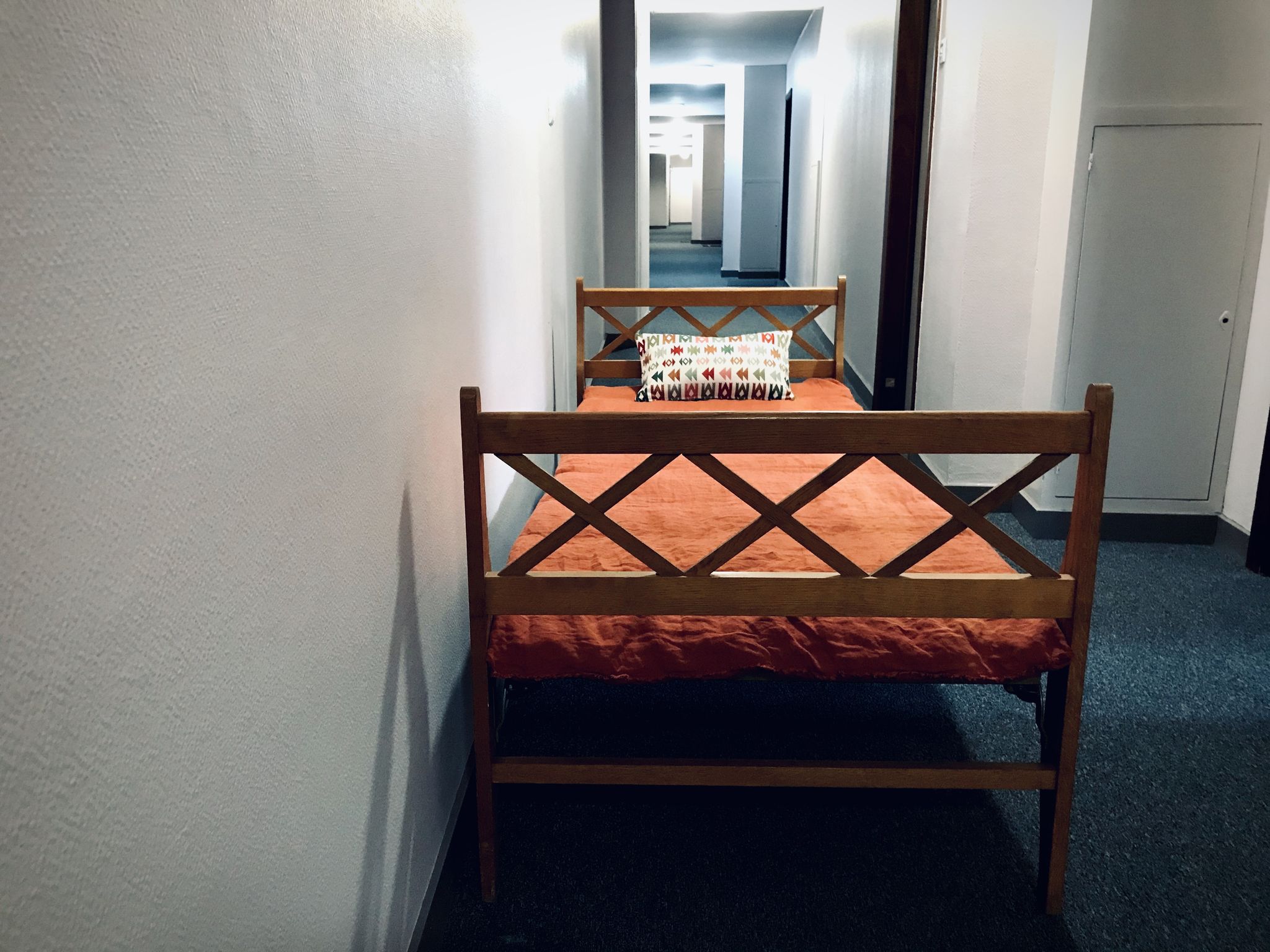Bed or bench 1 place vintage with crosses of the 50s