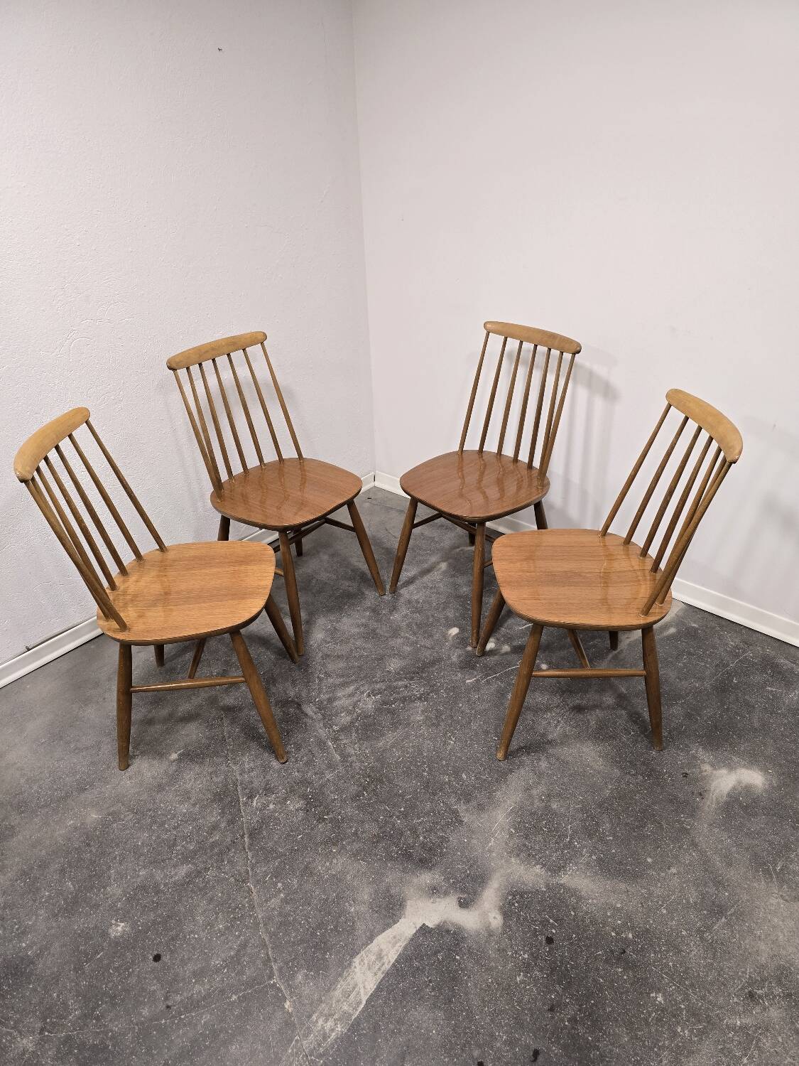 Chaises de salle à manger des années 1970