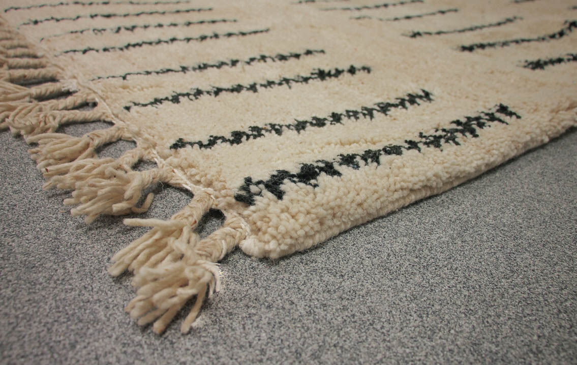 Carpet beni ouarain beige 200x150cm