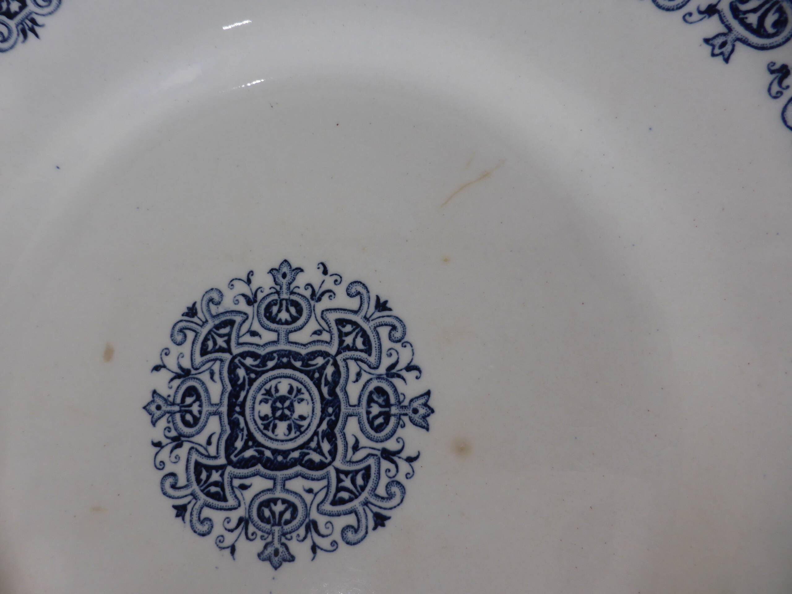 3 Gien dinner plates, Montmorency pattern 220606