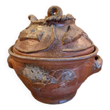 Enamelled terracotta soup tureen