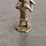 Ancient Akan weight for weighing gold in brass, in excellent condition.