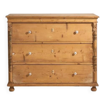 Antique solid wood chest of drawers (c.1920)