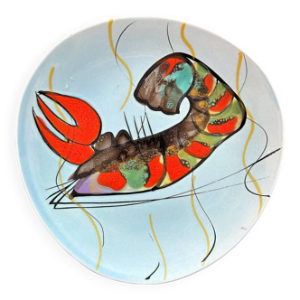 50's dish with lobster decor