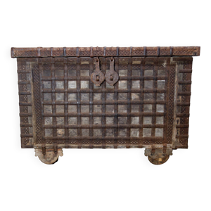 Antique coffre de mariage