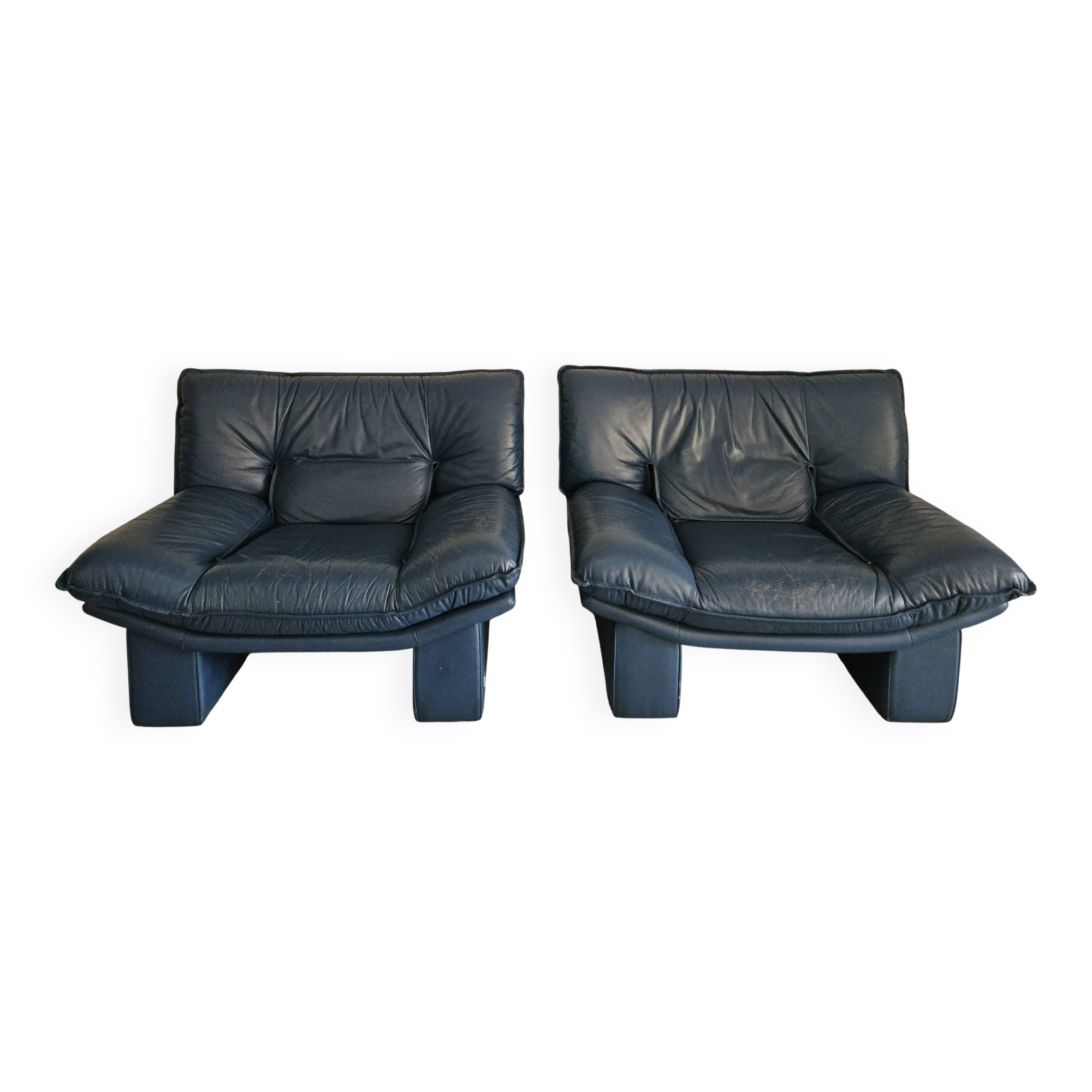 Pair of armchairs, Nicoletti Salotti, 1980, Italy