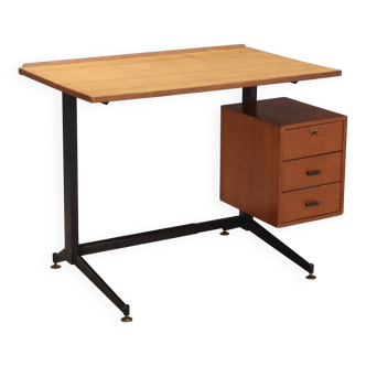 Small desk from the 1960s