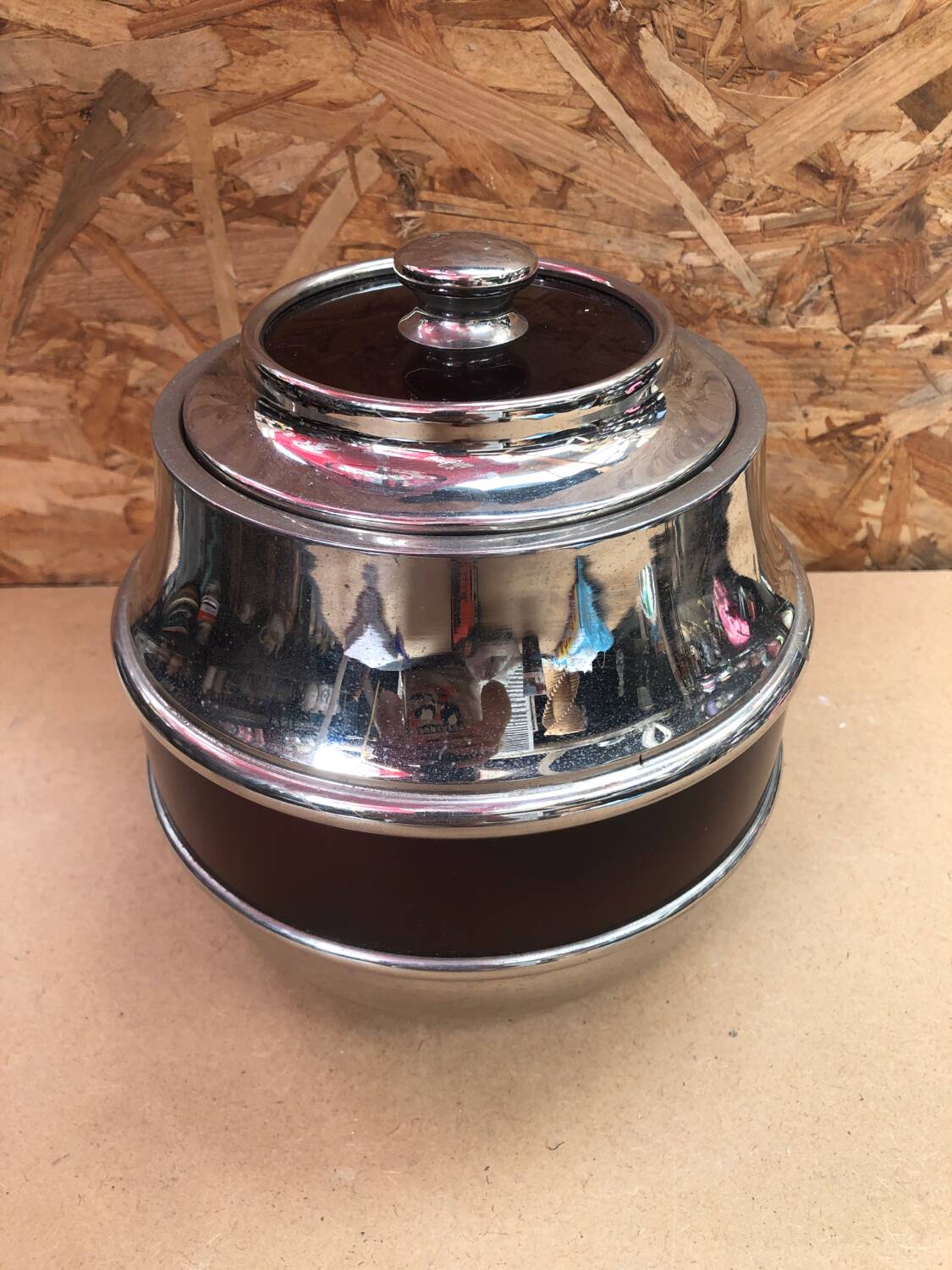 Old deco maella ice bucket red plastic & chrome made in spain