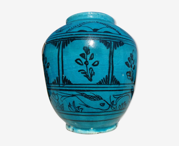 Ancien vase persan en céramique