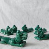 Portes couteaux caniche céramique barbotine émaillé vert