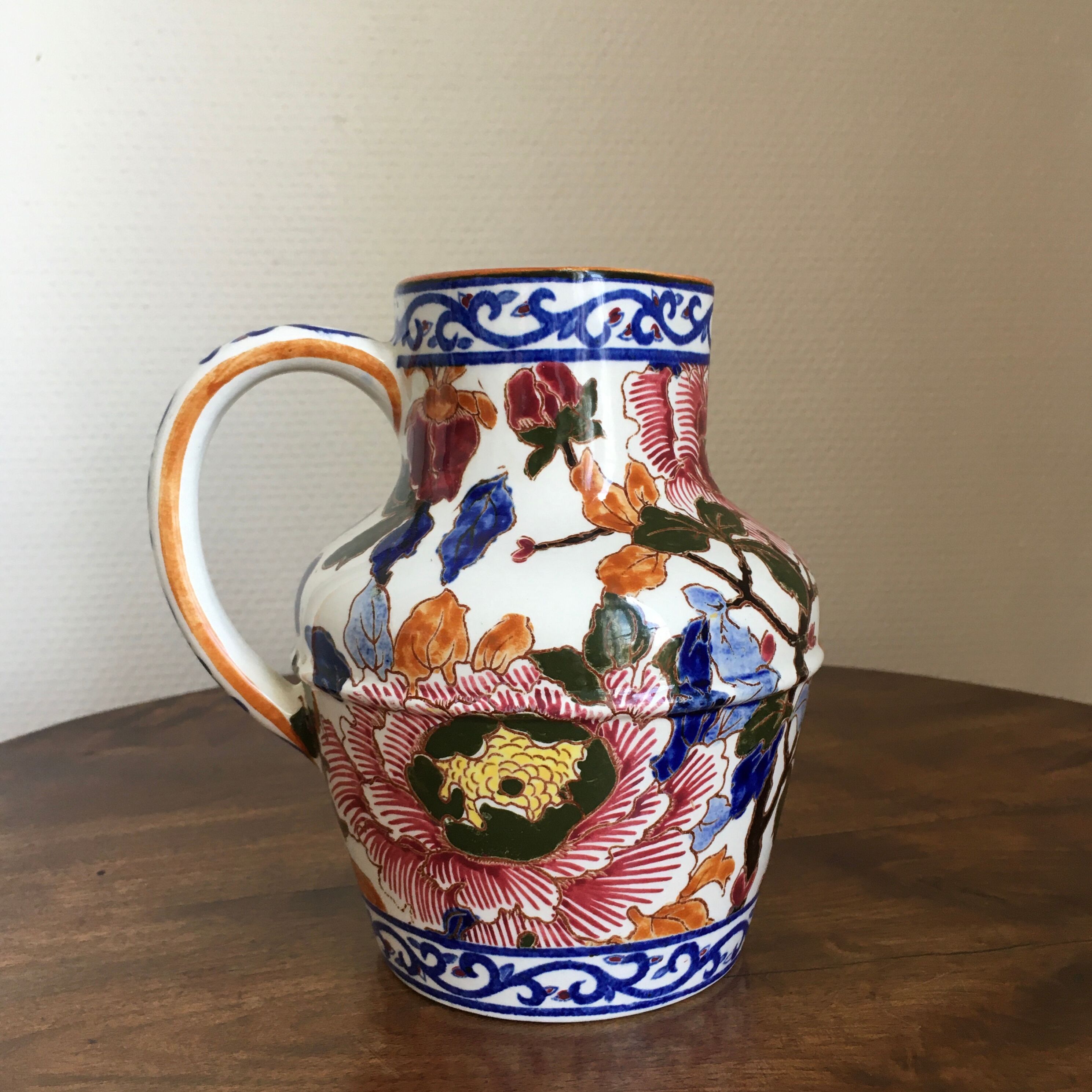 Pitcher Gien peonies H 16 cm