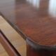 Table basse carré moderniste