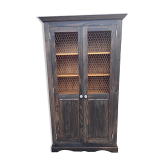 Wooden cabinet