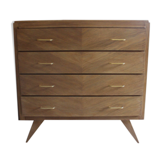 Chest of drawer compass feet
