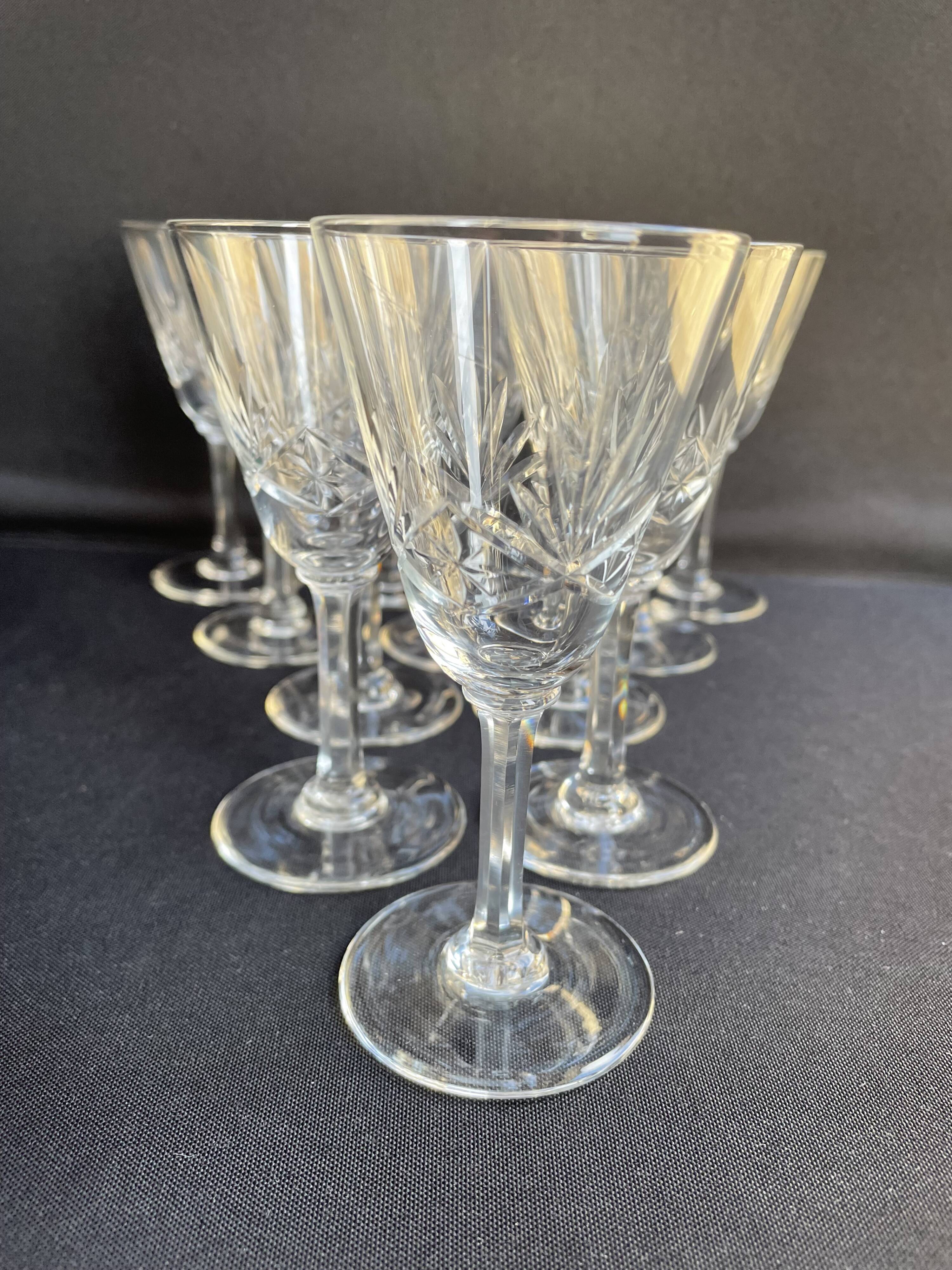 Liquor glasses (12) - art deco - cut and blown crystal