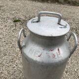 Milk pot