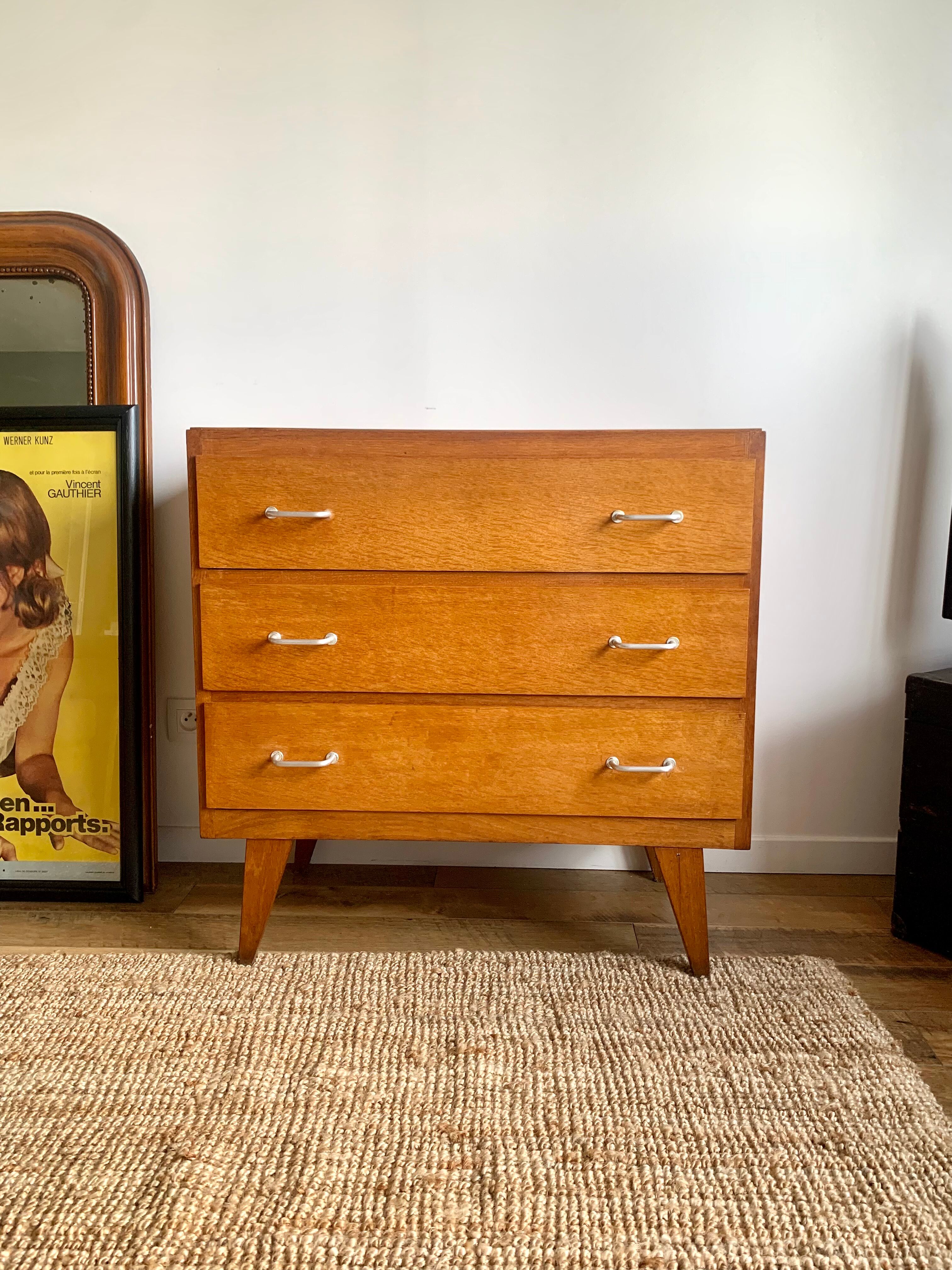 Vintage dresser compass feet