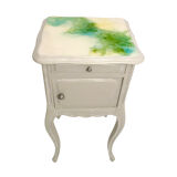 Bedside table