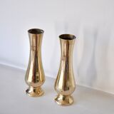 2 brass vases