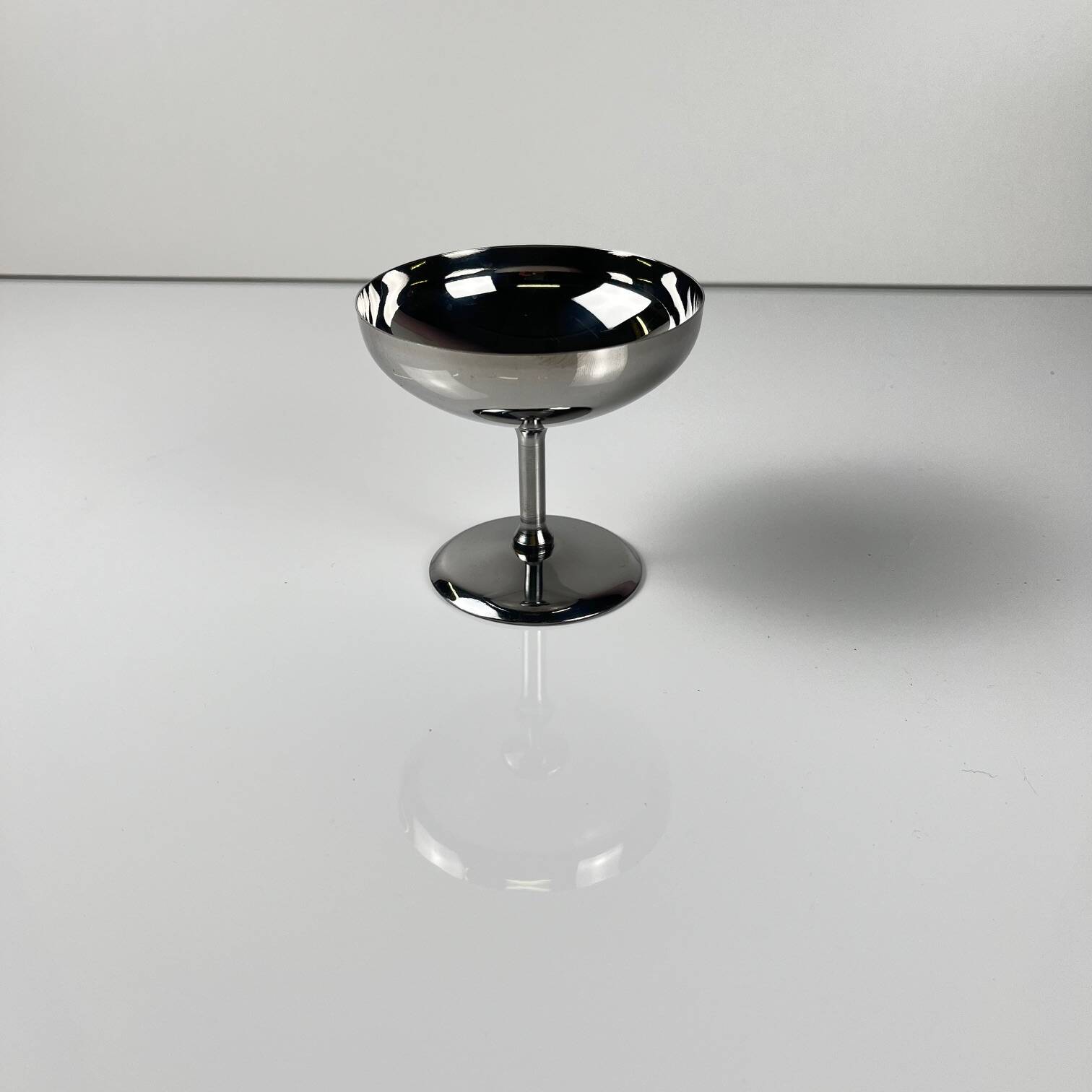 Set of 6 stainless steel ice cream cups, modern design