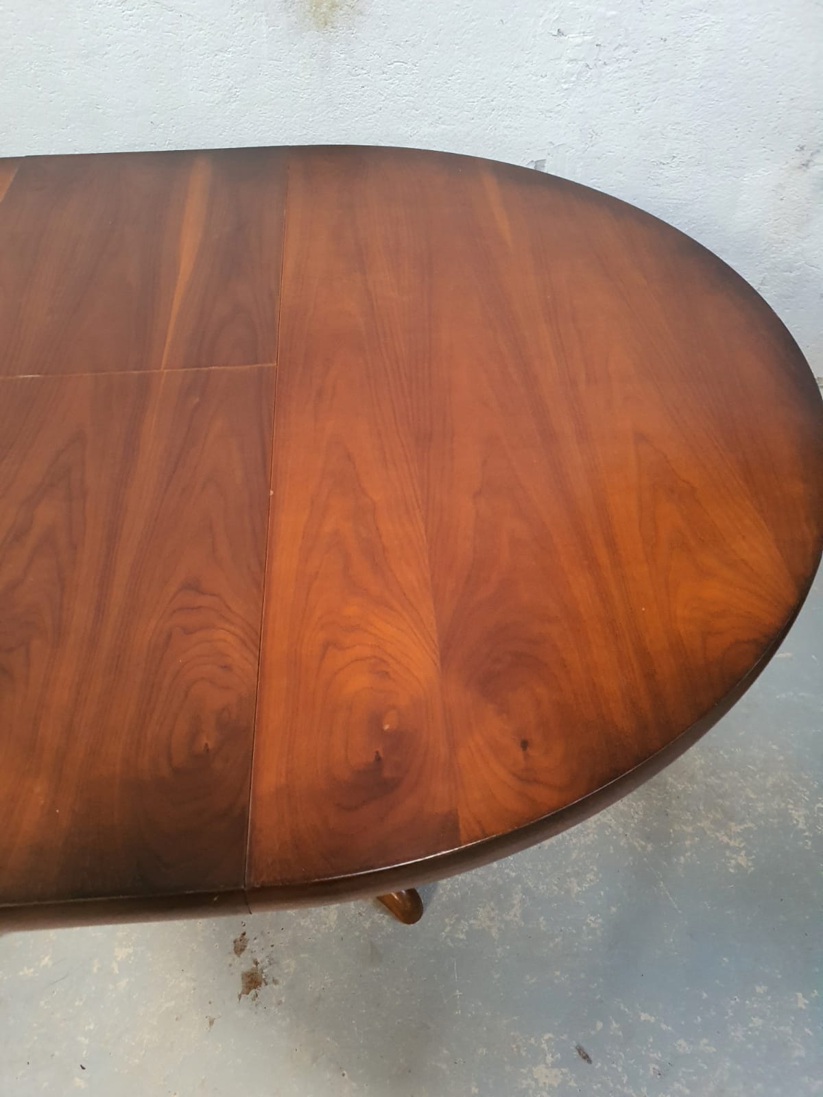 Table ronde extensible baumann en merisier