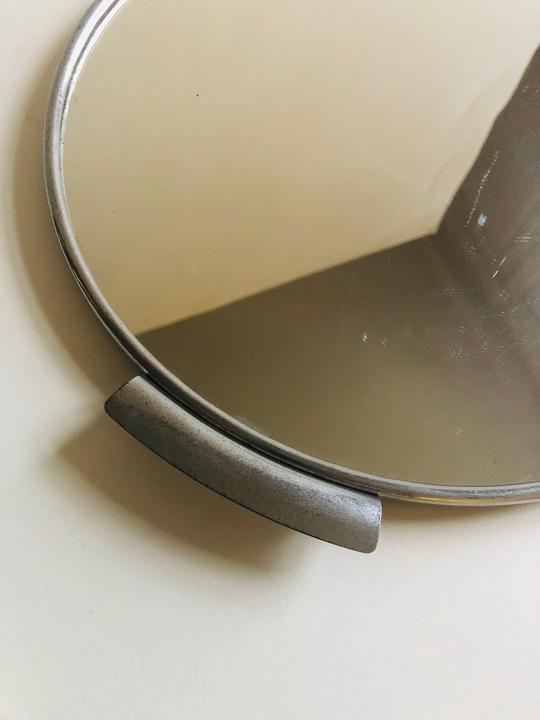 Round mirror tray