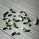 Set of 15 vintage tulip-shaped knife holders, retro spring touch