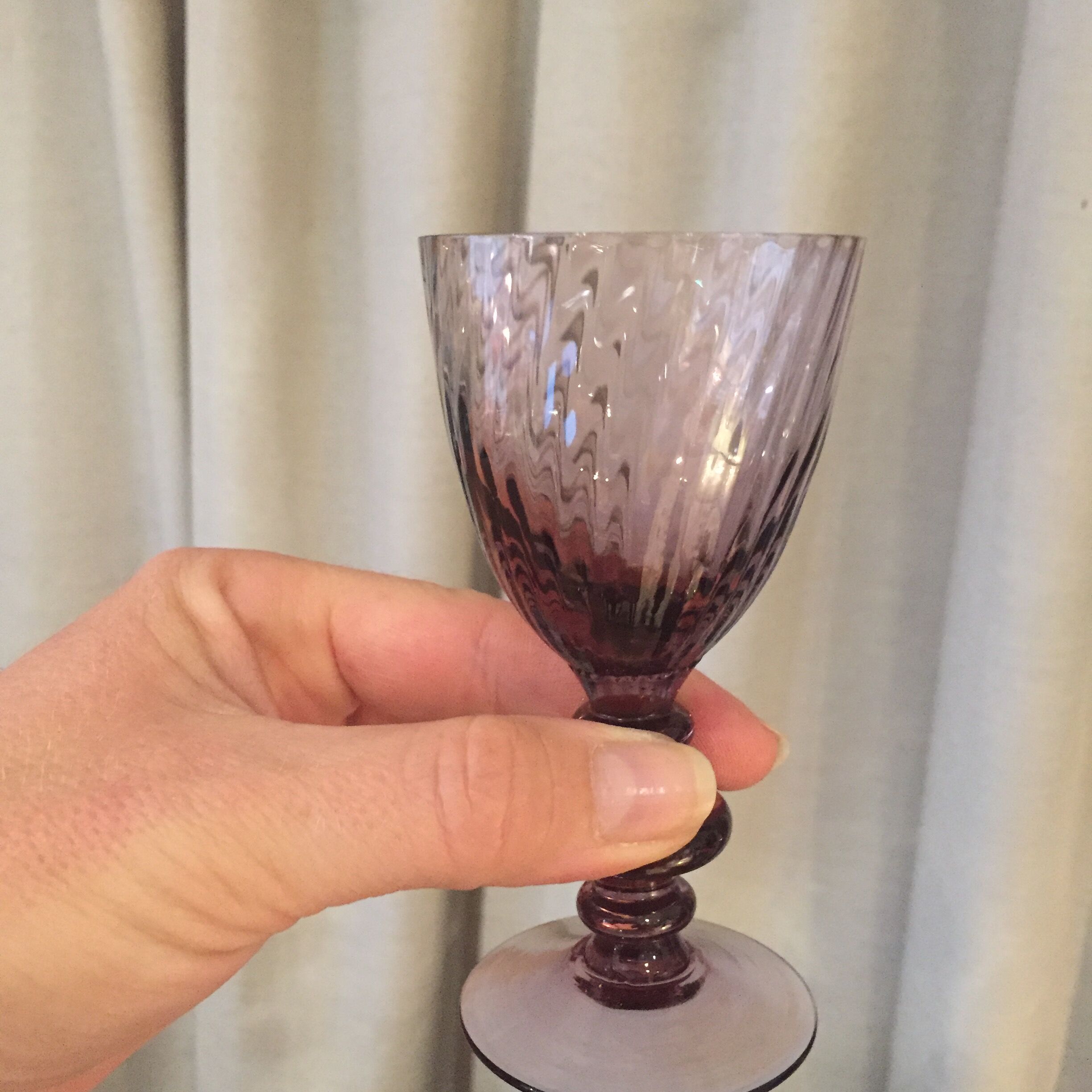 SUITE OF 12 GLASSES OF PORT OR WINE COOKED PURPLE CRYSTAL HARTZWILLER