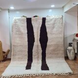 Moroccan Berber Wool Rug - Minimalist Design with Black Lines