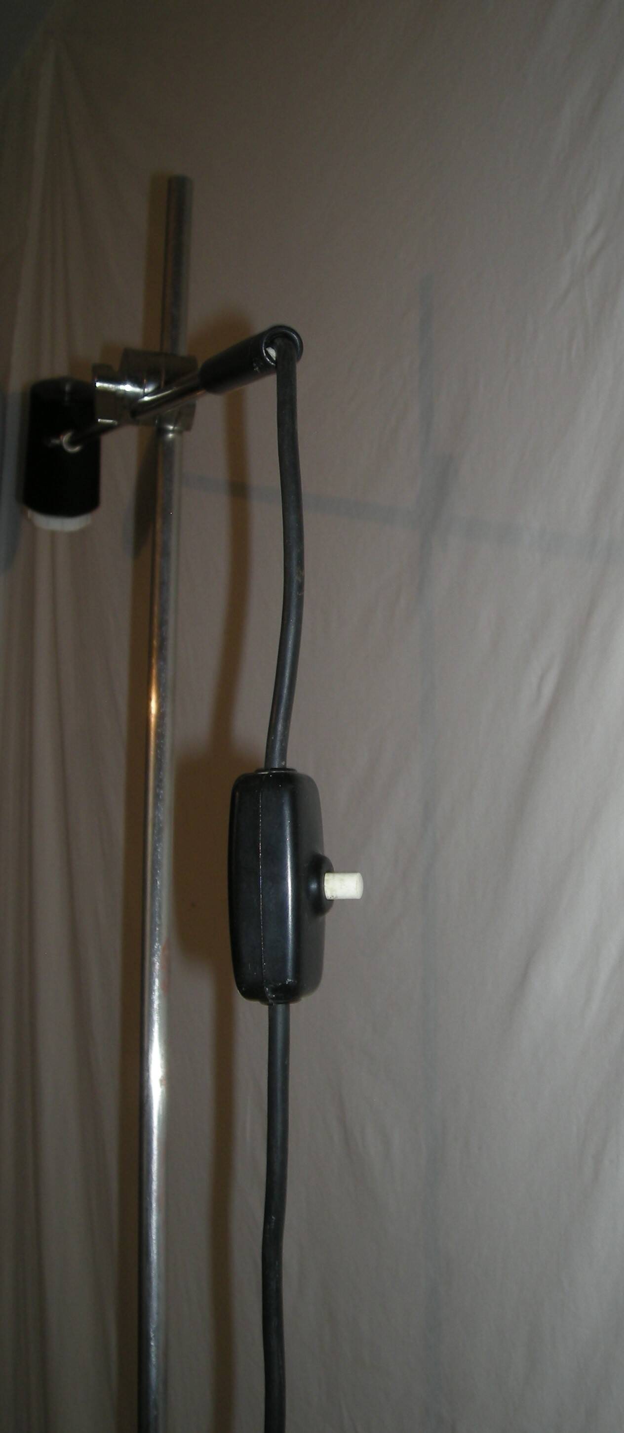 Counterweight floor lamp from the 60s