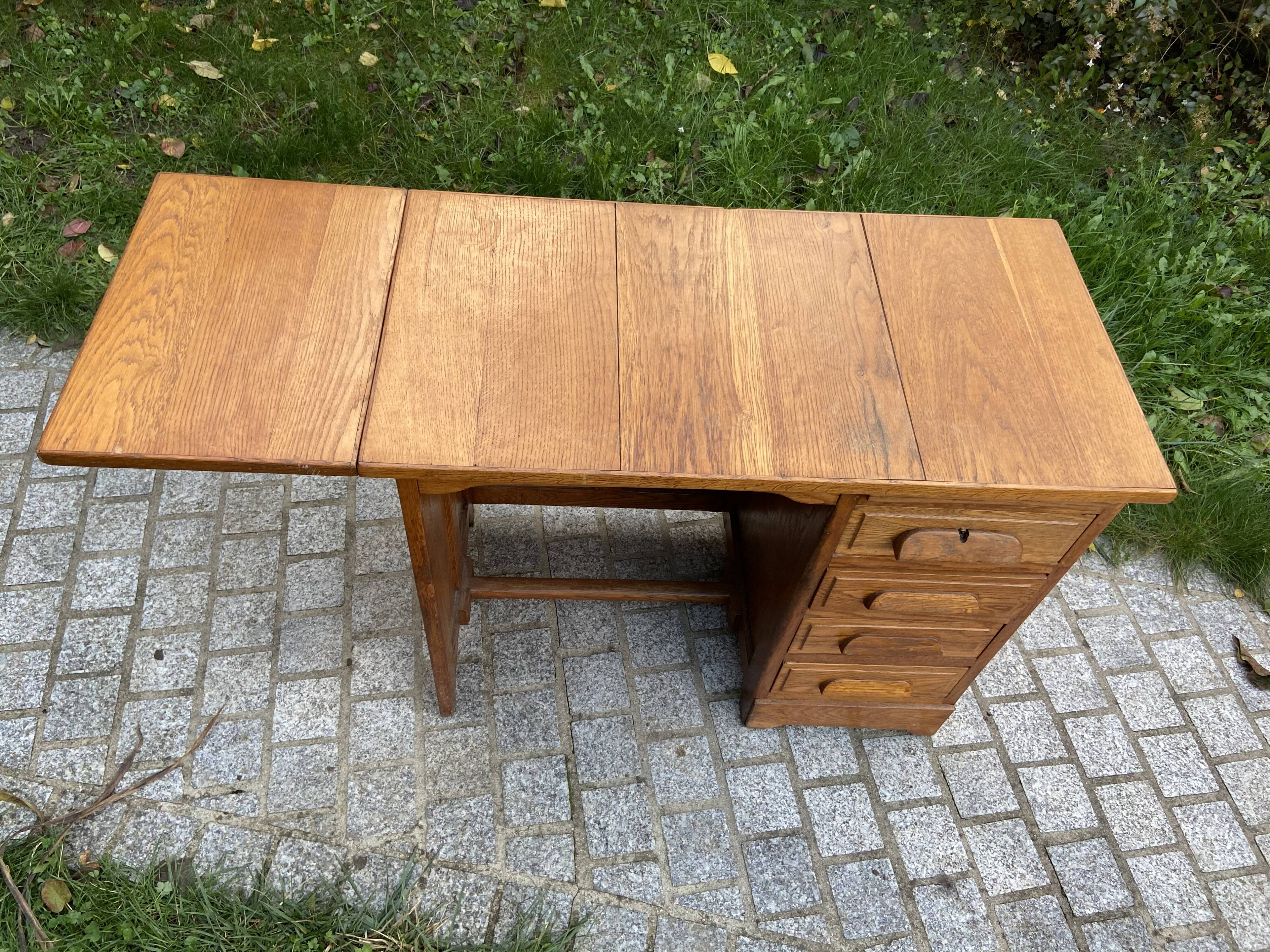 Oak 40/50s children's desk