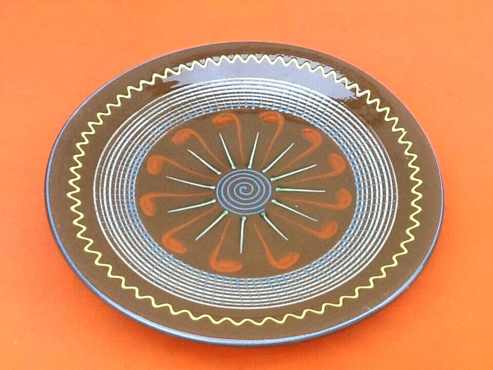 Puigdemont dish Enamelled polychrome terracotta with decoration spirals 1960s