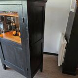 Wine cabinet