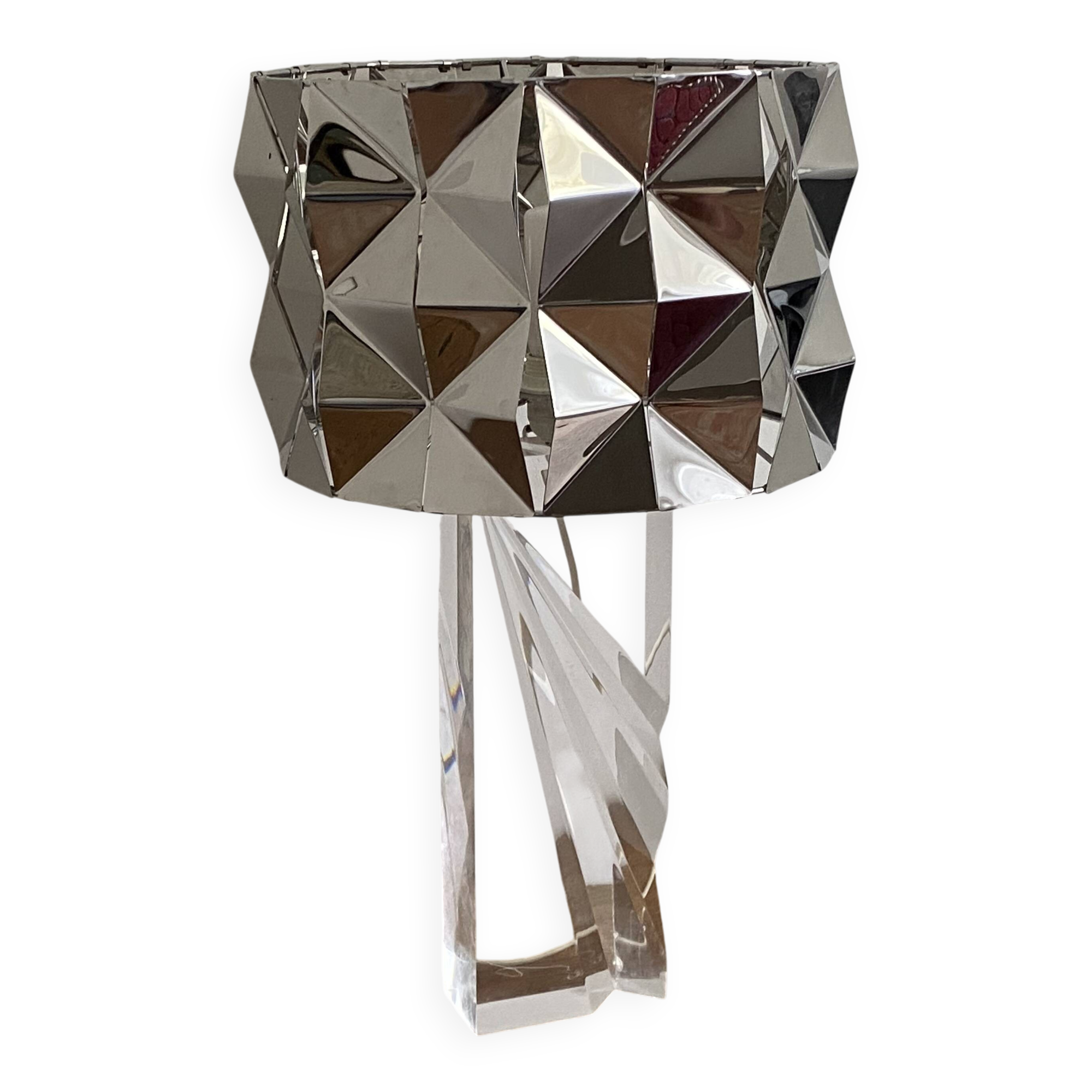 Kinetic lamp. 1980. Plexiglas and chrome-plated stainless steel.