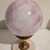 Lampe pied en marbre et globe effet marbré rose vintage 1970
