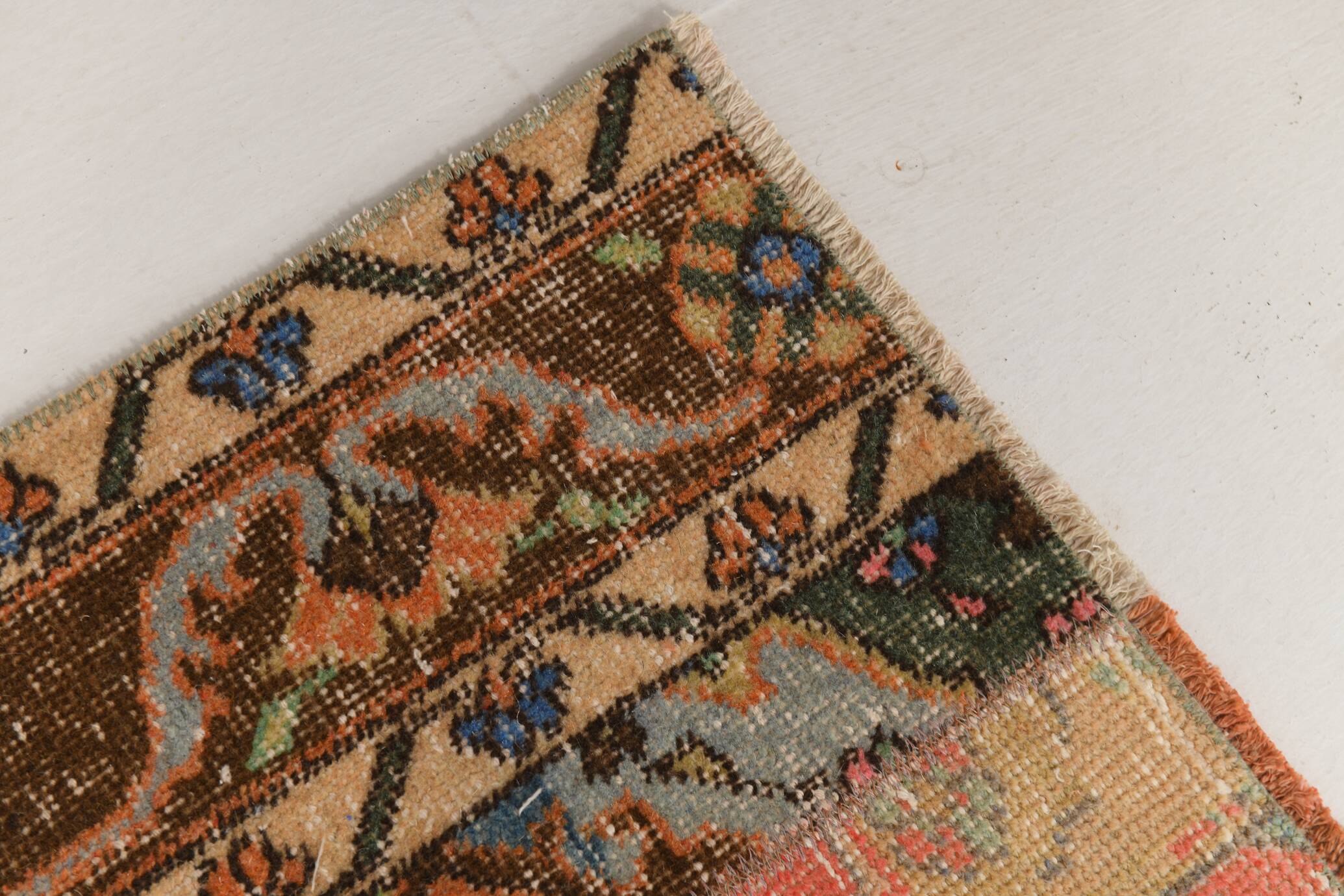 3x10 Multicolor Vintage Runner Rug