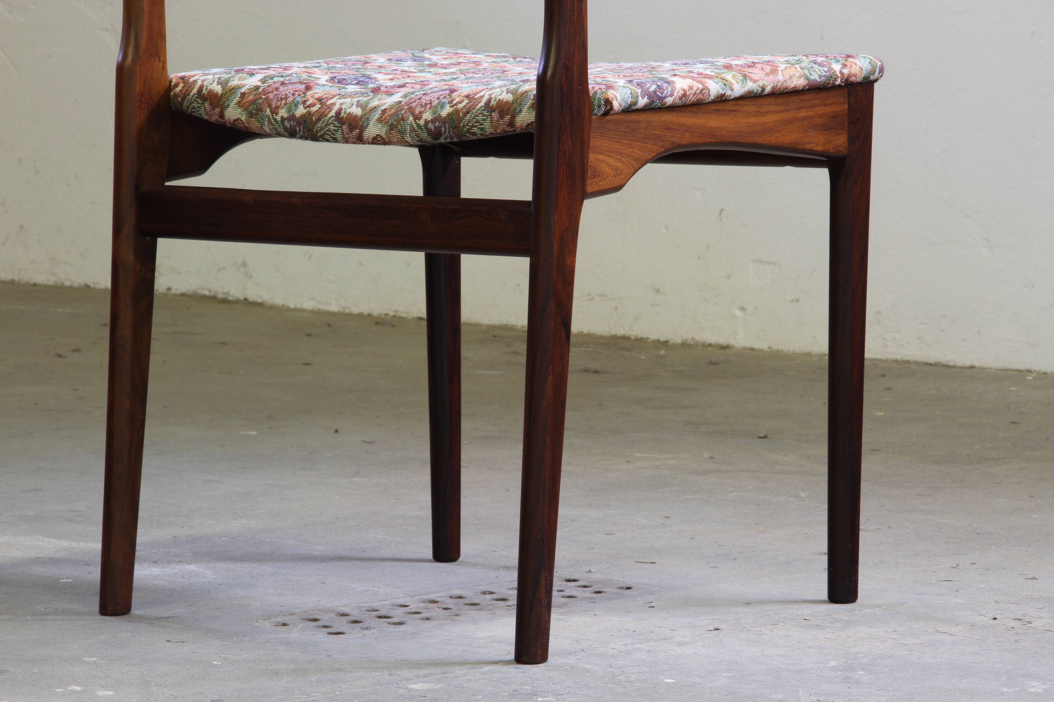 6 vintage rosewood dining chairs, Denmark, Thorsø Stole og Møbelfabrik