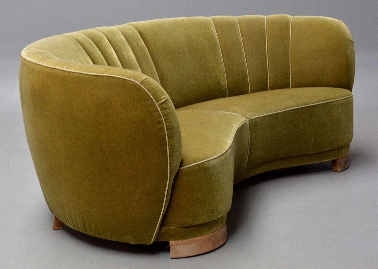 Danish banana sofa 1940/1950