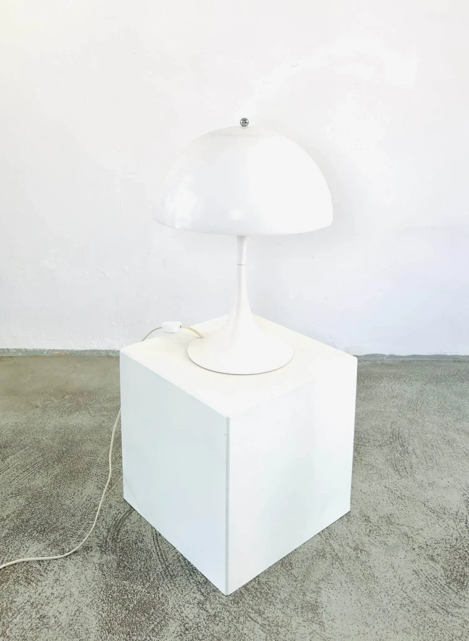 Panthella 'Mushroom' Table Lamp By Verner Panton For Louis Poulsen, Denmark, 1971