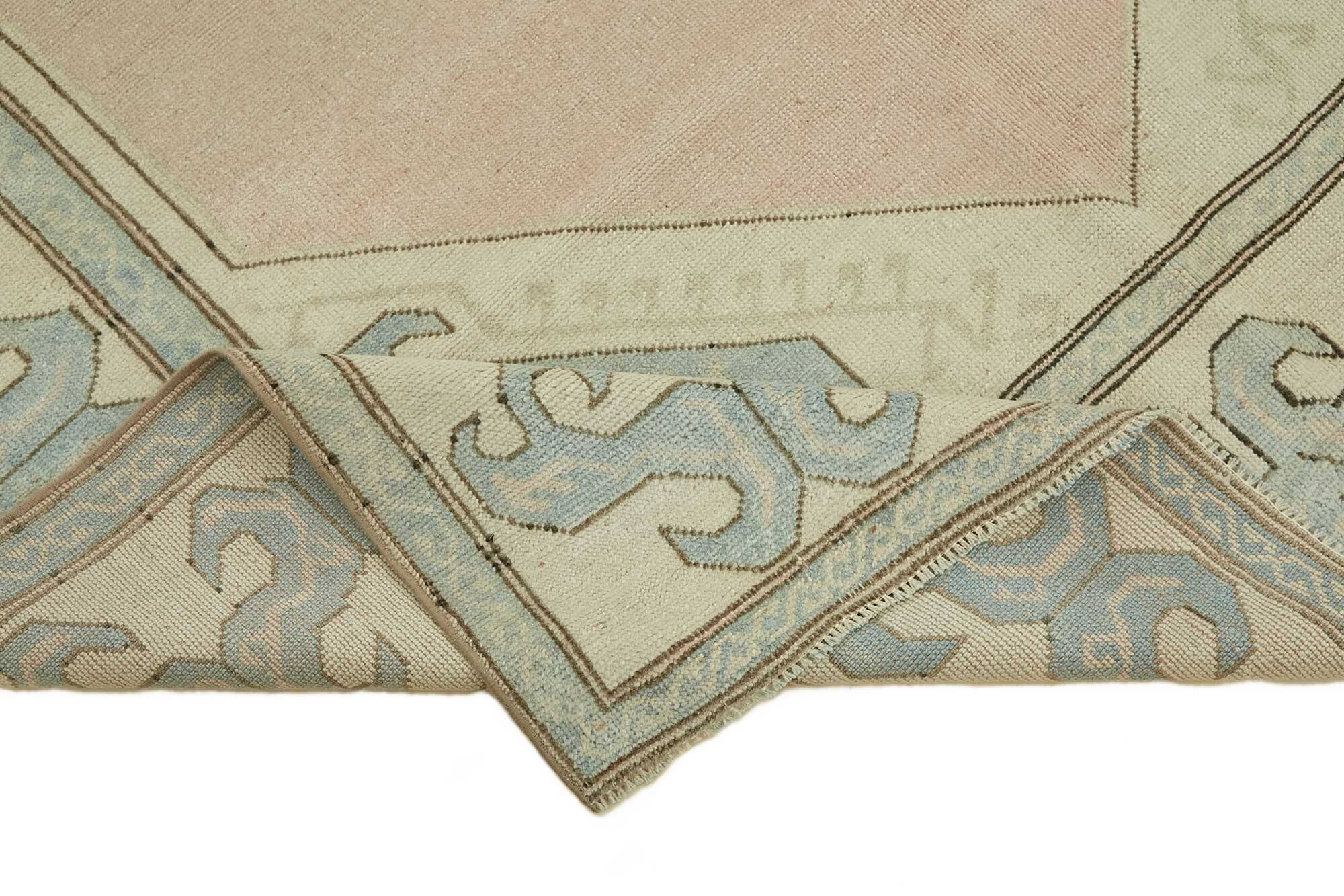 Turkish Vintage Anatolian Rug 191 cm x 266 cm