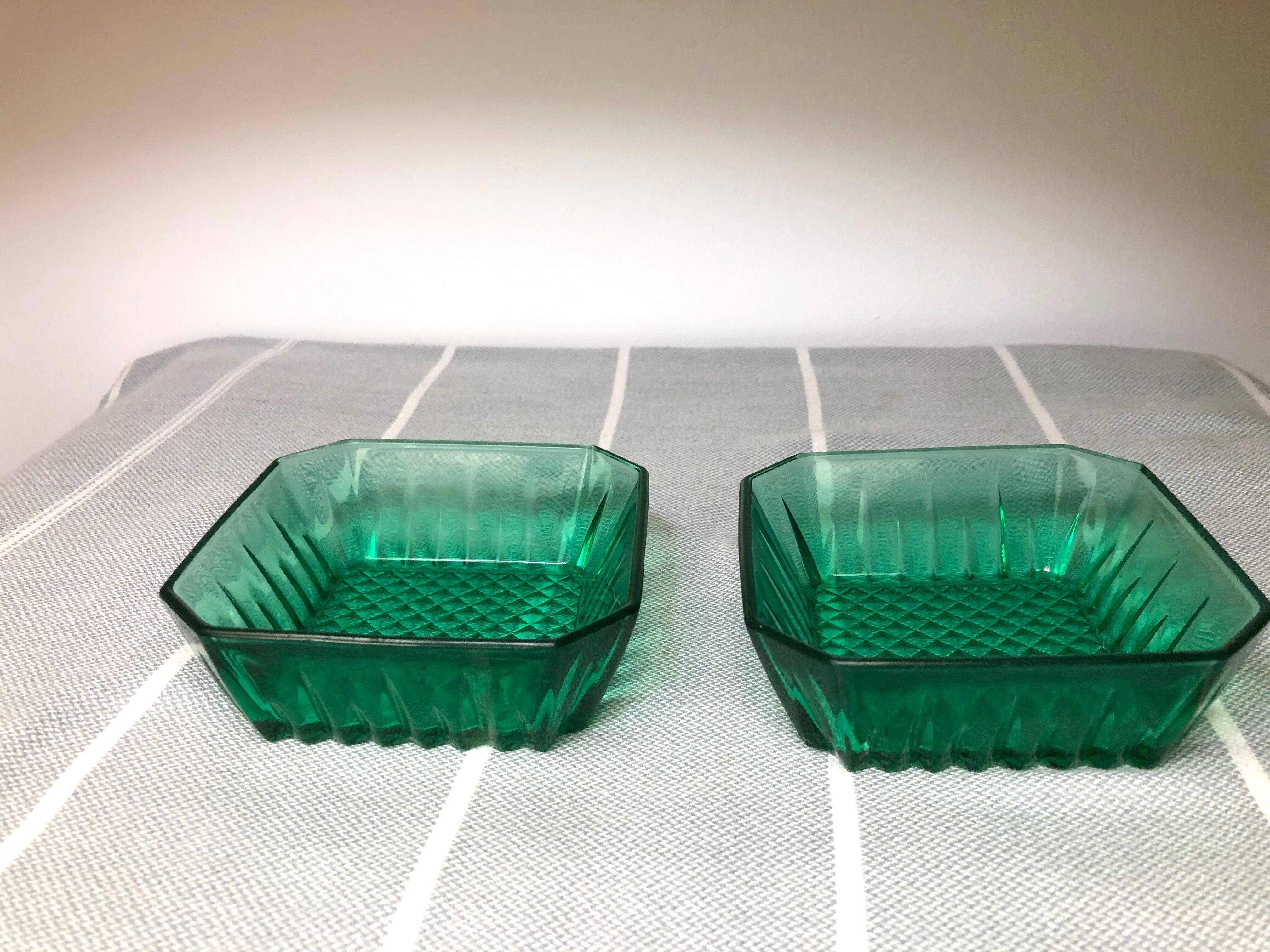 Vintage square ramekins made of Arcoroc glass - Emerald Green