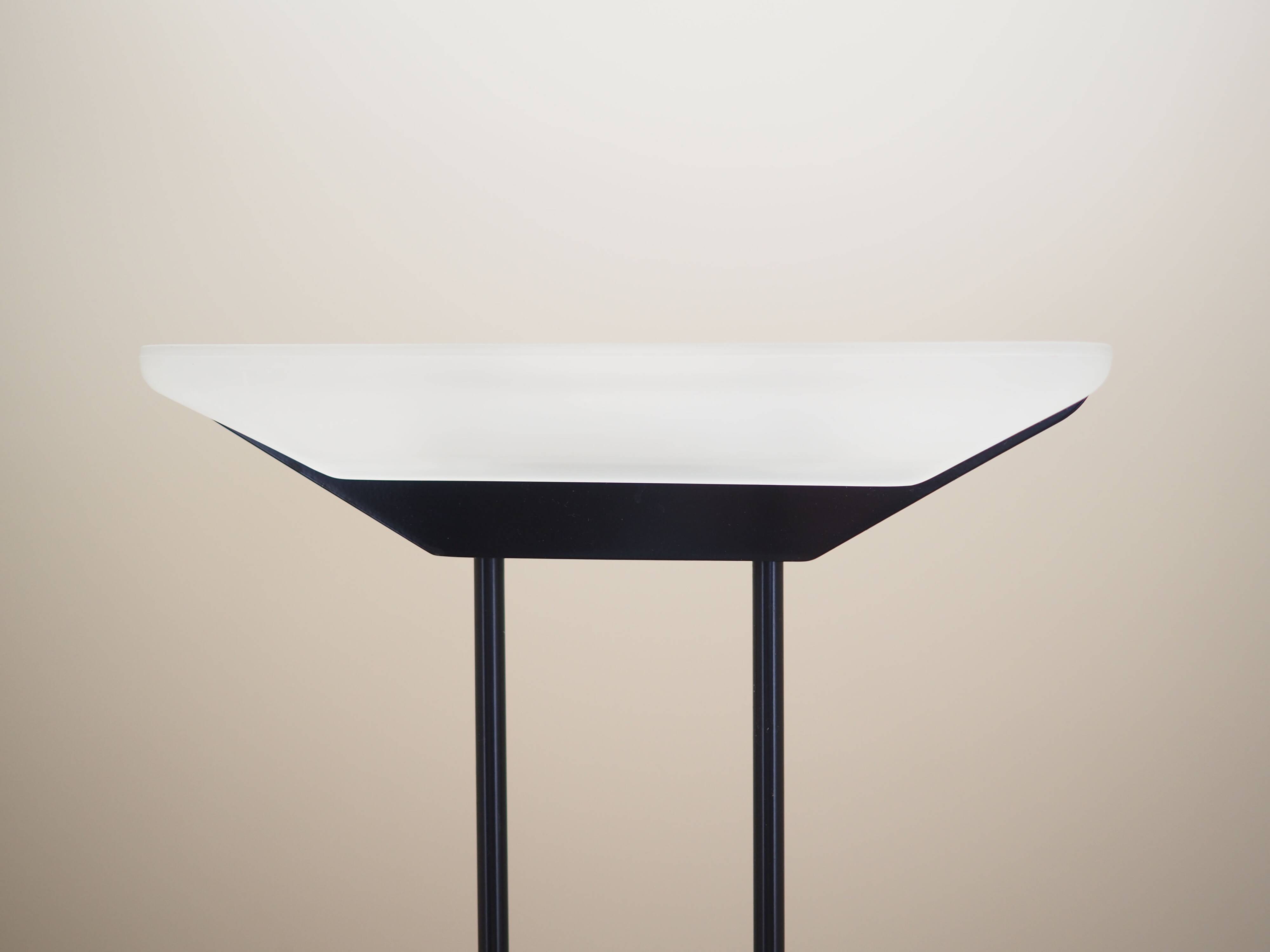 Floor lamp, Italian design, 1970s, production: Italy